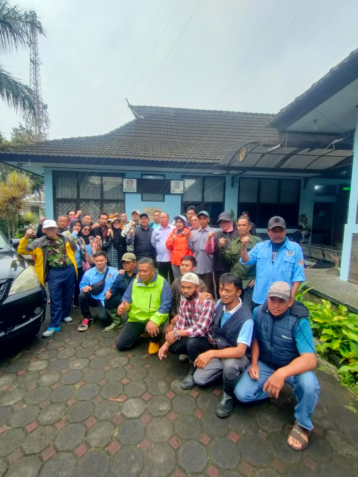 Solidaritas Warga Lembang Mengalir ke Pasirlangu, Donasi Tahap Dua Terus Berdatangan