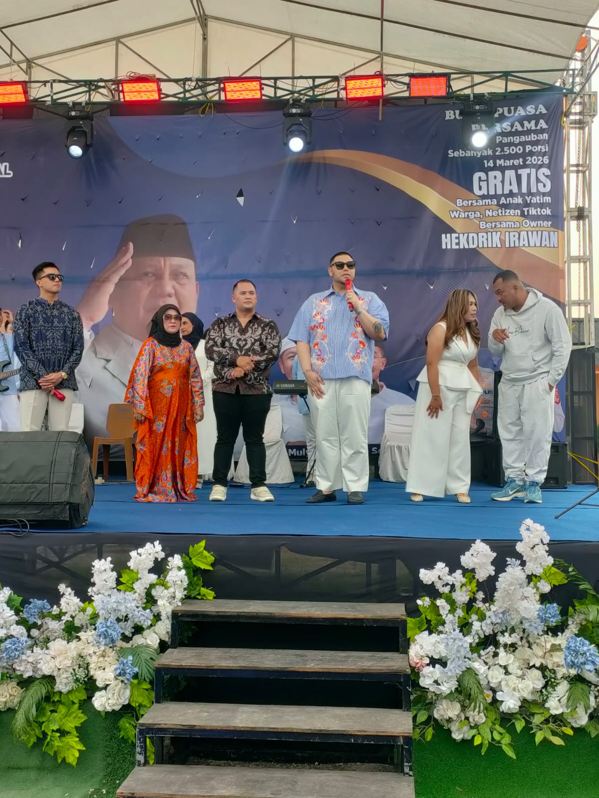 Serunya Bukber Ratusan Warga Pangauban di SPPG Milik Hendrik Irawan Bersama Ivan Gunawan