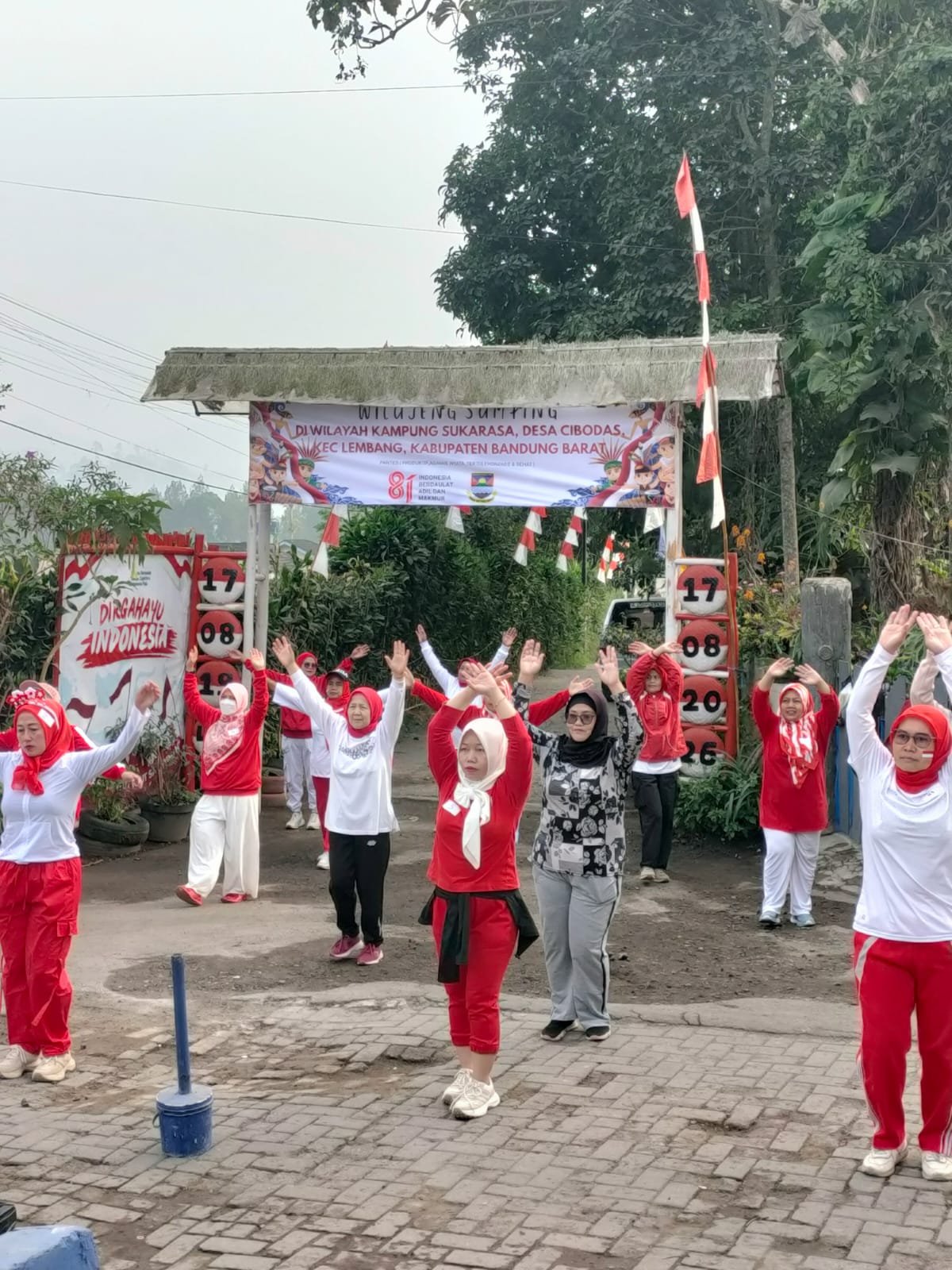 Jejaring Komunitas Selvi Ananda Gibran Rakabuming dan Harapan Digitalisasi Petani Cibodas