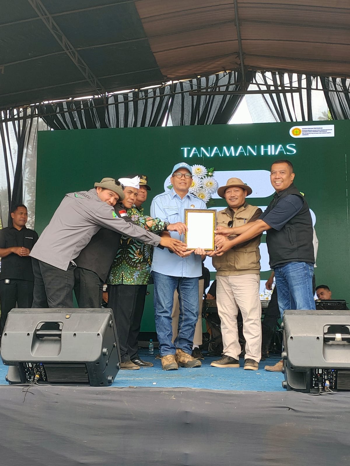 Farmer’s Fun Day Lembang Catat Rekor MURI 117 Komoditas Hortikultura Warnai Hari Tani Nasional di Lembang