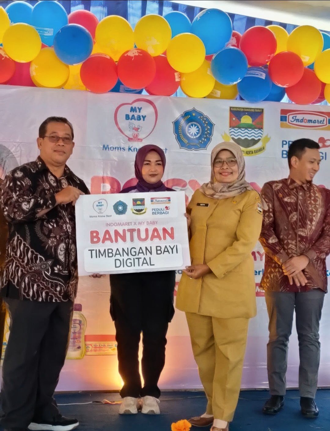 Maya Ekawati Dorong Kolaborasi Indomaret dan MY BABY Perkuat Pelayanan Posyandu Lembang