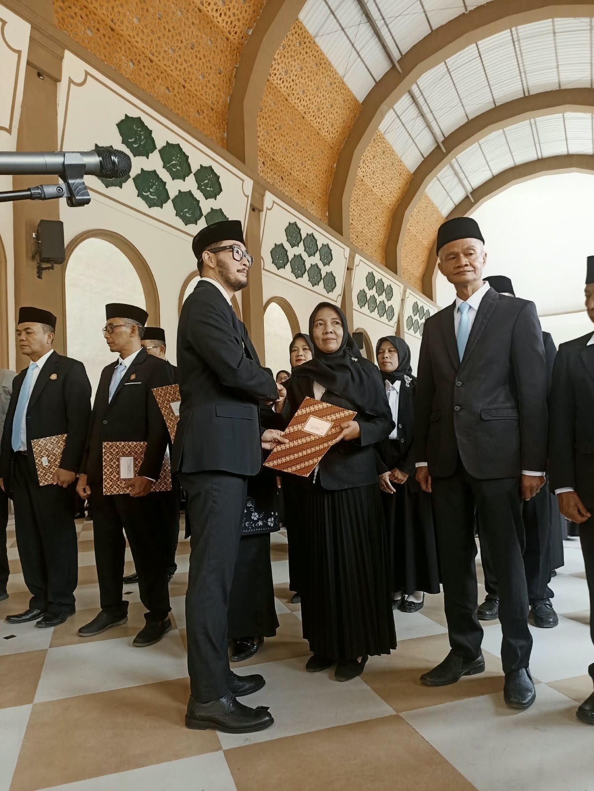 Jeje Ritchie Ismail Lantik BPD se-Kecamatan Lembang Periode 2026–2034